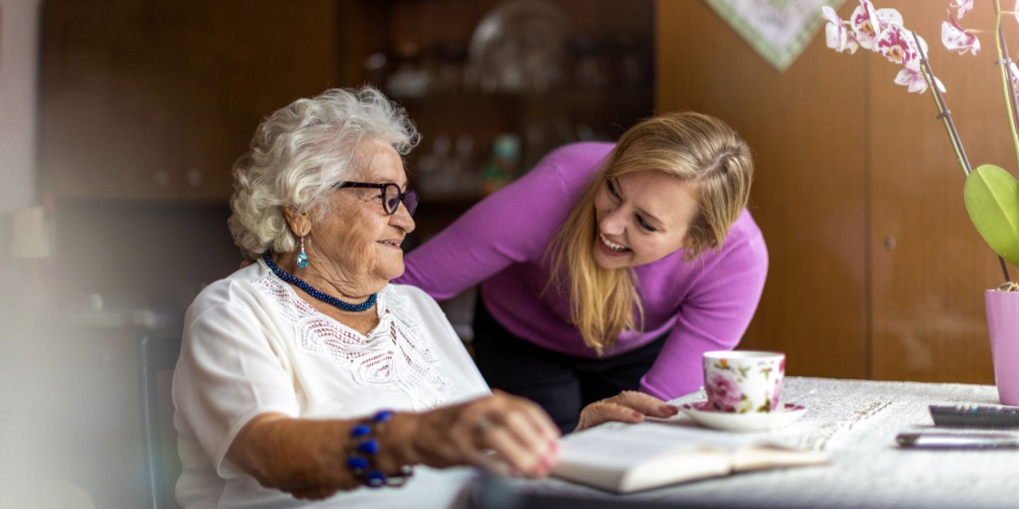 Les Aidants : Un Soutien Essentiel au Cœur de Nos Sociétés